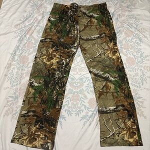 Realtree Green and Brown Cargo Pants